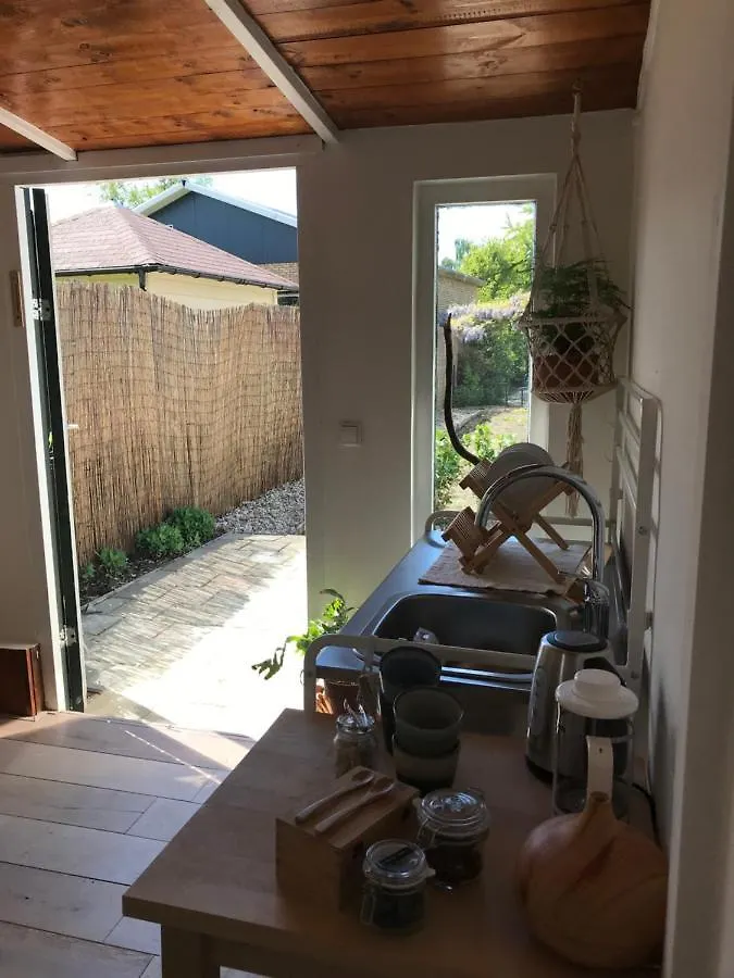Cozy Tiny House Close To Schiphol Ams Airport Rijsenhout Hollanda